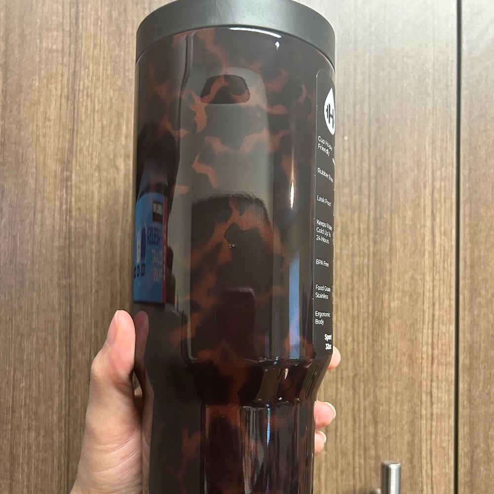 HydroJug tortoise 32oz sport